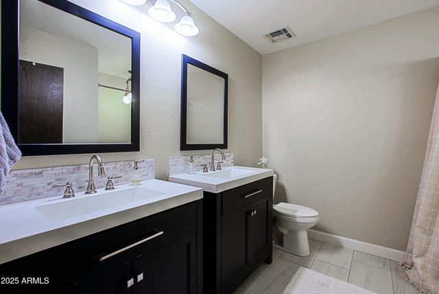 4901 W SOFT WIND Drive, Glendale, AZ 85310