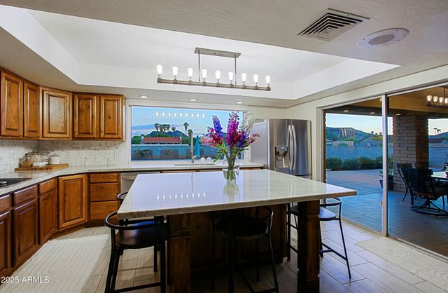 4901 W SOFT WIND Drive, Glendale, AZ 85310