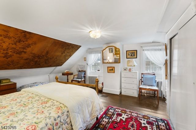 691 Ridgedale Ave, East Hanover Twp., NJ 07936