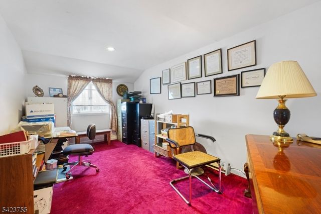 691 Ridgedale Ave, East Hanover Twp., NJ 07936