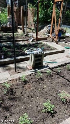 691 Ridgedale Ave, East Hanover Twp., NJ 07936