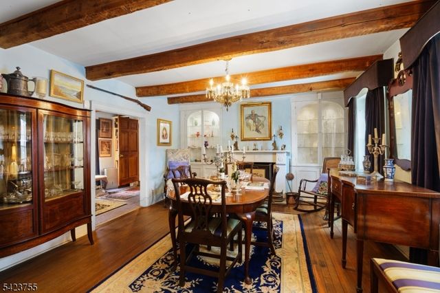 691 Ridgedale Ave, East Hanover Twp., NJ 07936