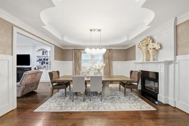 1041 Pine Grove Avenue NE, Atlanta, GA 30319