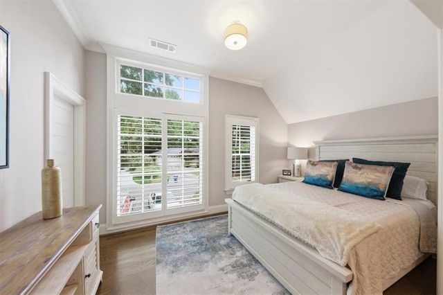 1041 Pine Grove Avenue NE, Atlanta, GA 30319