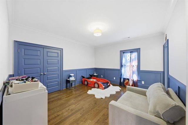1041 Pine Grove Avenue NE, Atlanta, GA 30319