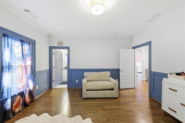 1041 Pine Grove Avenue NE, Atlanta, GA 30319