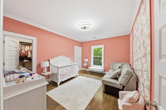 1041 Pine Grove Avenue NE, Atlanta, GA 30319