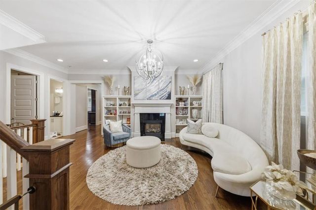 1041 Pine Grove Avenue NE, Atlanta, GA 30319