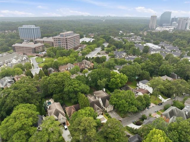 1041 Pine Grove Avenue NE, Atlanta, GA 30319
