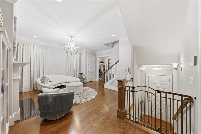 1041 Pine Grove Avenue NE, Atlanta, GA 30319