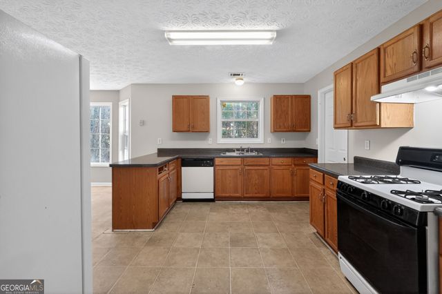 7887 Providence Point Way, Lithonia, GA 30058