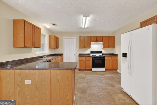 7887 Providence Point Way, Lithonia, GA 30058