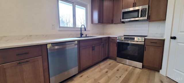 969 Robin Hill Drive, New Richmond, OH 45157