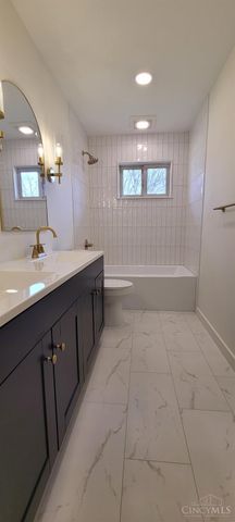 969 Robin Hill Drive, New Richmond, OH 45157