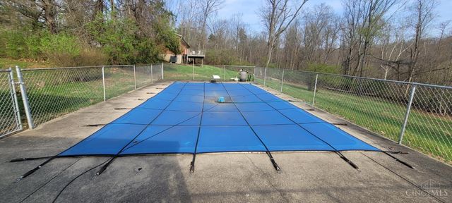 969 Robin Hill Drive, New Richmond, OH 45157