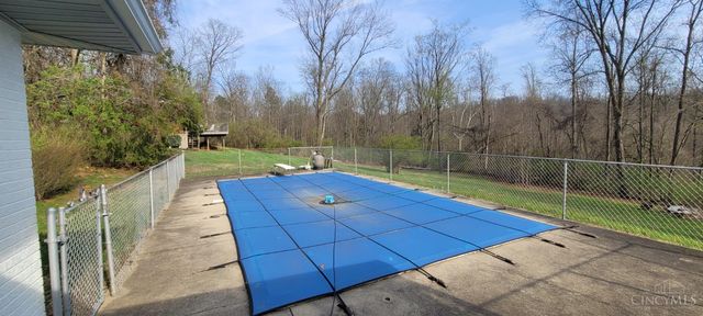 969 Robin Hill Drive, New Richmond, OH 45157