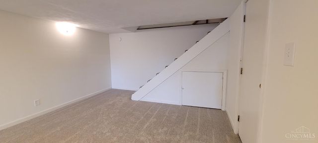 969 Robin Hill Drive, New Richmond, OH 45157