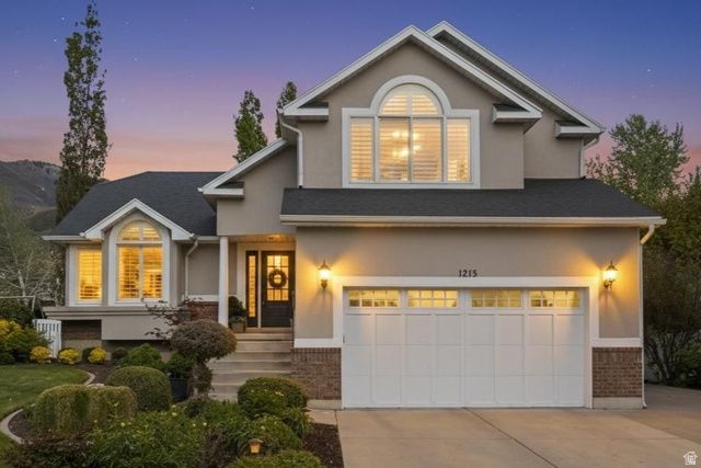 1215 S CAVE HOLLOW LN, Farmington, UT 84025