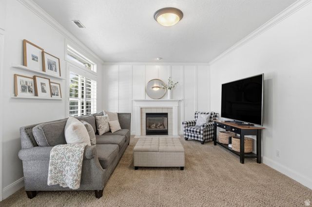 1215 S CAVE HOLLOW LN, Farmington, UT 84025