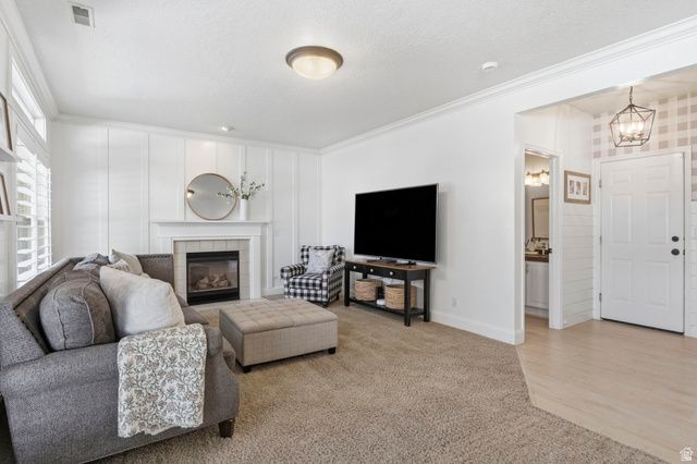 1215 S CAVE HOLLOW LN, Farmington, UT 84025