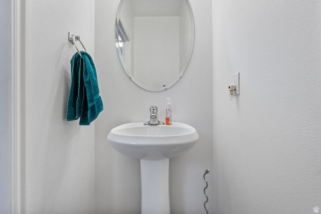 10331 N MORGAN BLVD, Cedar Hills, UT 84062