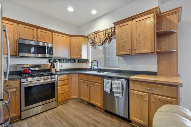 10331 N MORGAN BLVD, Cedar Hills, UT 84062