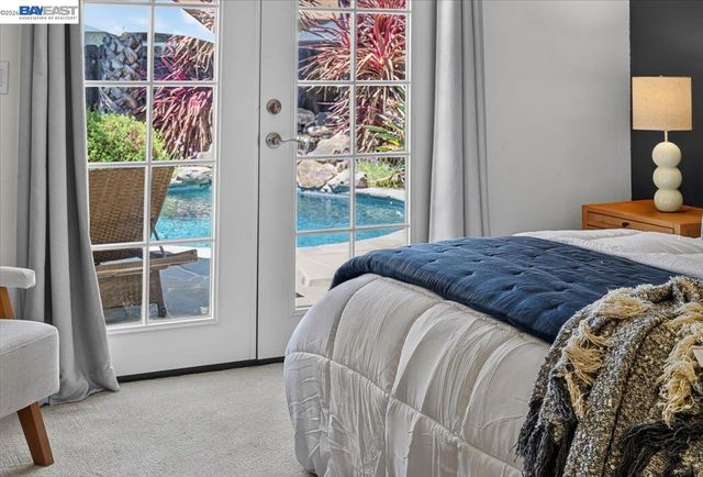 118 Diamond Dr, Livermore, CA 94550