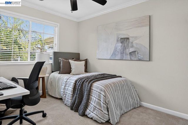 118 Diamond Dr, Livermore, CA 94550