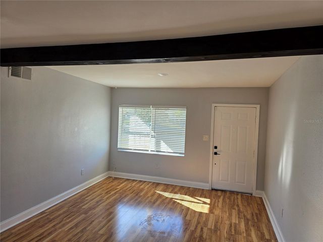 821 S SOLANDRA DRIVE, Orlando, FL 32807