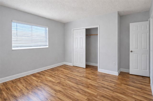 821 S SOLANDRA DRIVE, Orlando, FL 32807