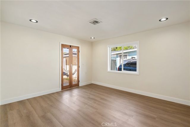 915 N Pasadena Avenue, Azusa, CA 91702
