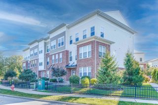 3573 Mulligan Drive, Woodridge, IL 60517