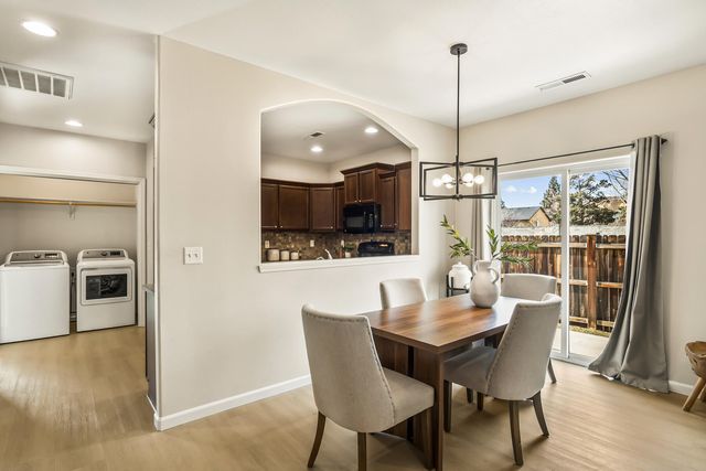 2745 NE Aldrich Avenue, Bend, OR 97701