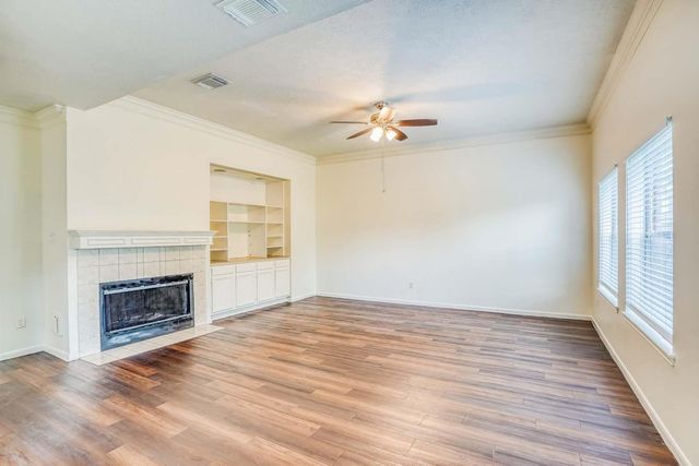 8022 Willancy Lane, Houston, TX 77095