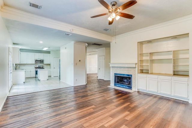 8022 Willancy Lane, Houston, TX 77095