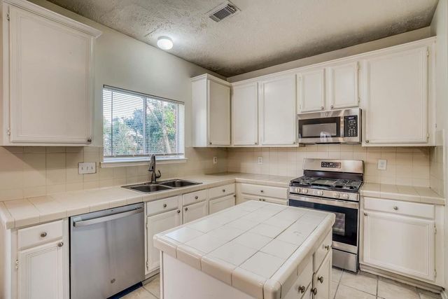 8022 Willancy Lane, Houston, TX 77095