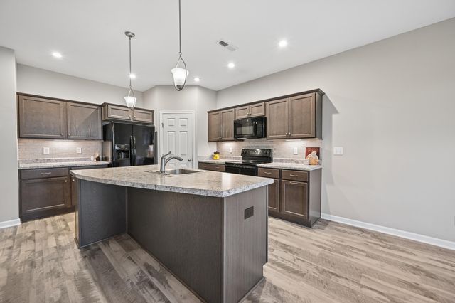 2256 Amici Drive, Covington, KY 41017