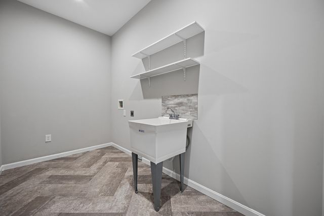 2256 Amici Drive, Covington, KY 41017