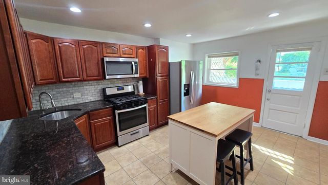 129 RIPKA ST, Philadelphia, PA 19127