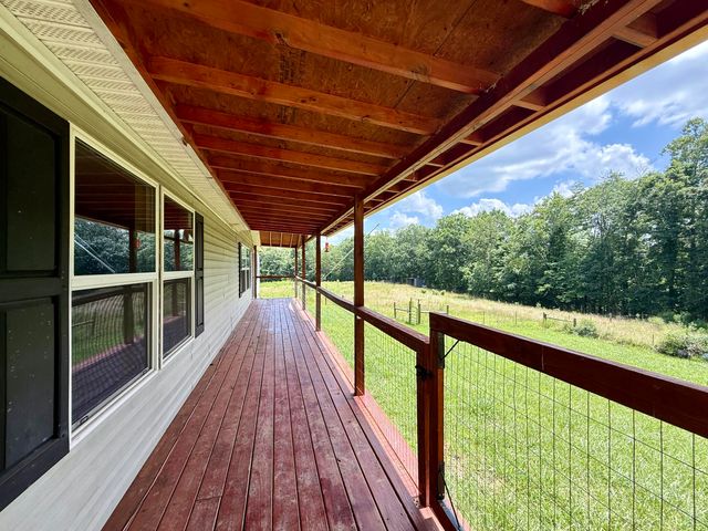 1036 Jesse Sears Road, Somerset, KY 42501