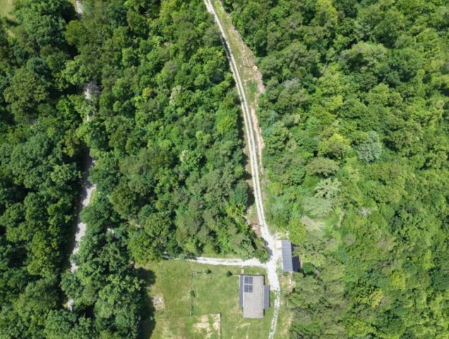 1036 Jesse Sears Road, Somerset, KY 42501
