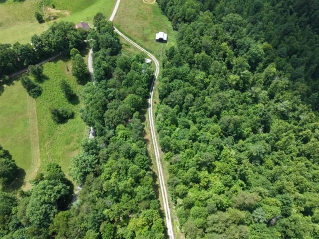 1036 Jesse Sears Road, Somerset, KY 42501