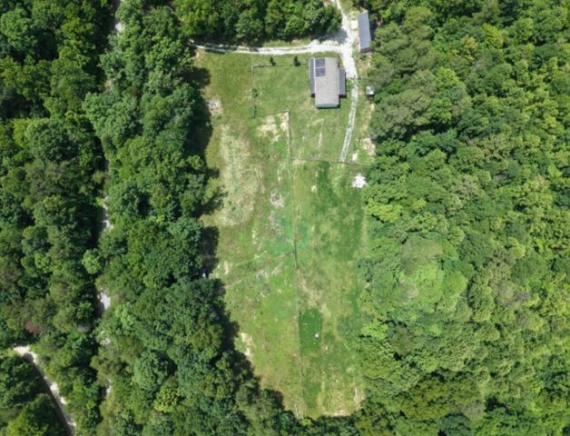 1036 Jesse Sears Road, Somerset, KY 42501