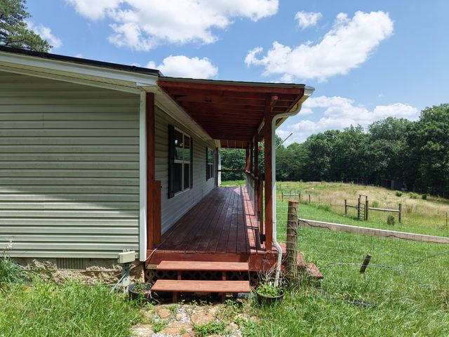 1036 Jesse Sears Road, Somerset, KY 42501