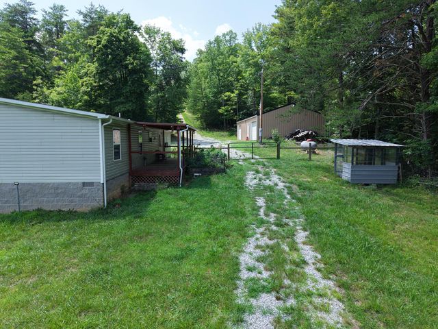 1036 Jesse Sears Road, Somerset, KY 42501
