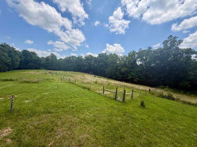 1036 Jesse Sears Road, Somerset, KY 42501