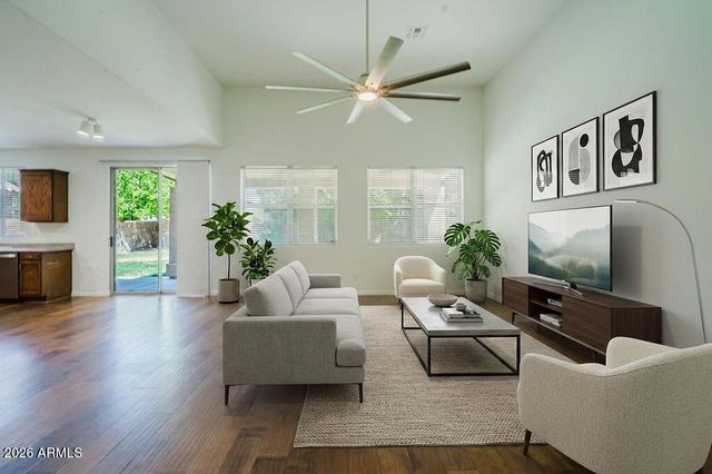 9034 W Irma Lane, Peoria, AZ 85382