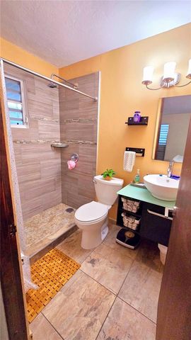 CALLE RENO URB. VISTA BELLA H28, Bayamon, PR 00956