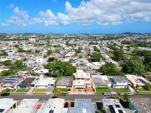 CALLE RENO URB. VISTA BELLA H28, Bayamon, PR 00956