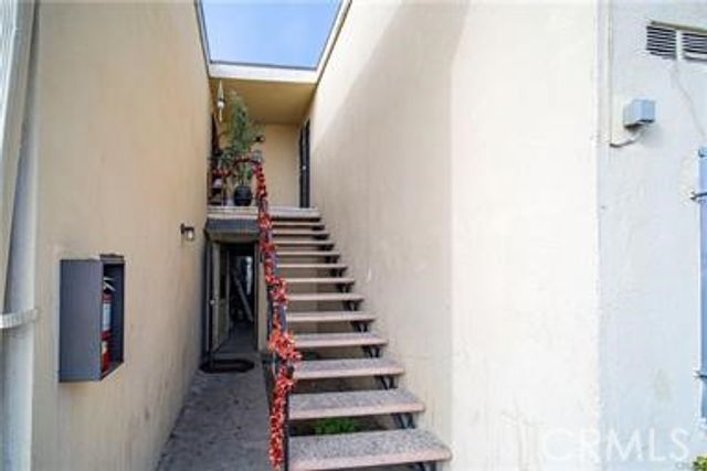 1308 E Oaks Street C, Compton, CA 90221